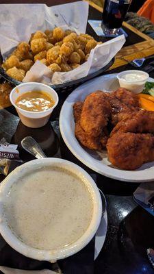 Tater tots and chicken tenders