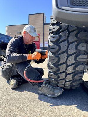 Cider Tire Bainbridge. No job too big