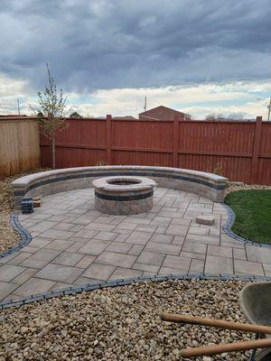 Firepit, Pavers, Seating Wall, Walkways