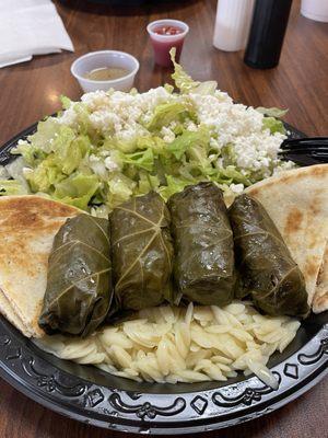 Grape leaf plate