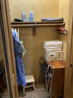 Wagon Wheel closet.  The safe fits a large laptop.