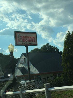 Holbrook Dunkin Donuts -- 30 Union Street, Junction of Route 139, Holbrook                  Sign