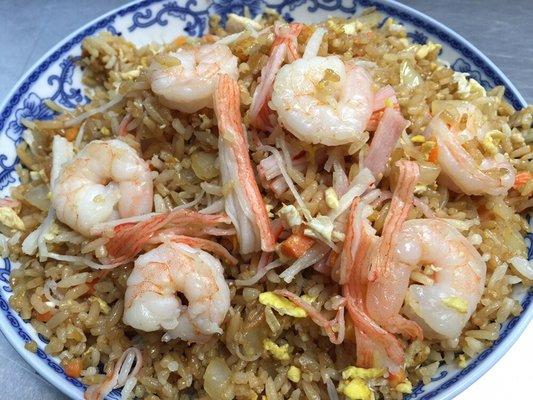 Hibachi shrimp and crabmeat fried rice