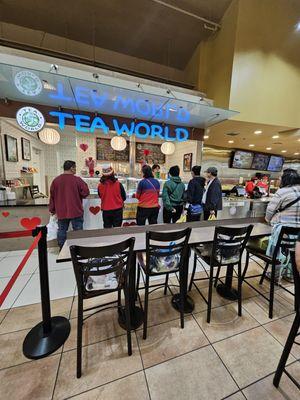 Line up for delicous boba milk tea...