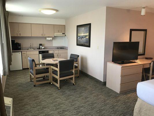 Shilo Inns Warrenton Spacious Suite with kitchen and dining area.