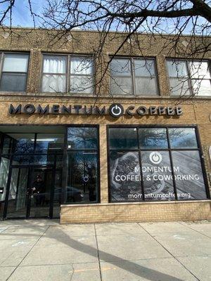 South Loop's Momentum Coffee!