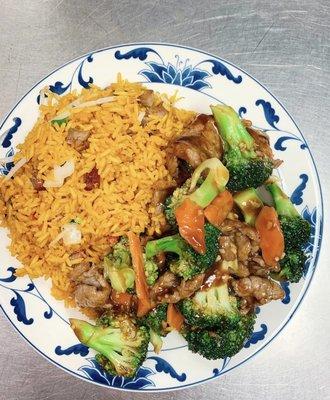 Beef Broccolis w.pork fried rice (Lunch special)