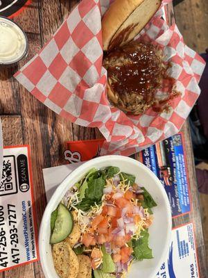 Pulled pork with side salad!