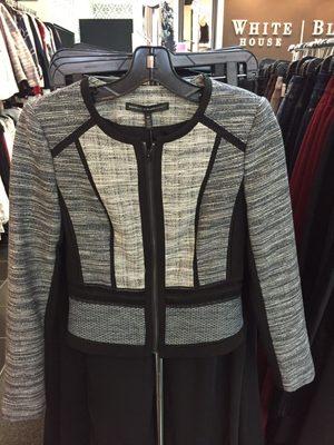 Beautiful top/jacket. Classy