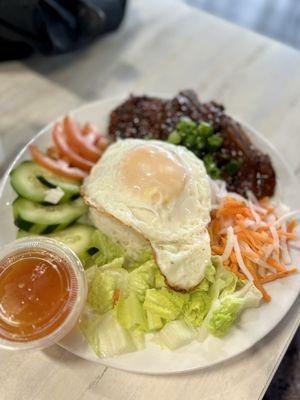 Korean short ribs over rice with egg