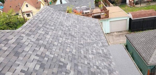 Asphalt Shingle Roof