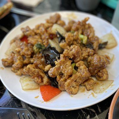 KC4. Half Pork Tangsu Yuk