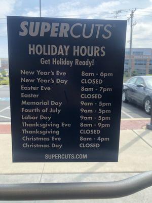 Holiday Hours for all supercuts