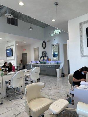 5T nails & Spa