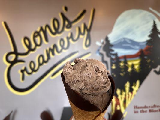 Chocolate-Dipped GLUTEN-FREE WAFFLE CONE! Seriously!!!