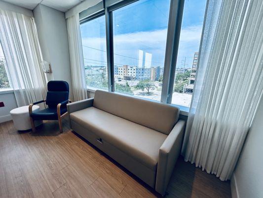 Newly renovated, state-of-the-art patient recovery rooms