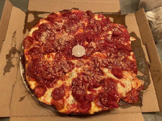 Deep dish pizza (pepperoni, sausage, extra cheese)