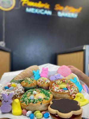 Easter Pastries and Cookies * Galletas y postres de pascua