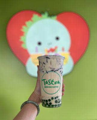 Jasmine Milk Tea with black jelly and honey boba