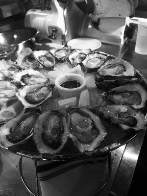 Oysters, HuÎtres, Ostriche!! Whatever you call em, we shuck em fresh nightly!!!