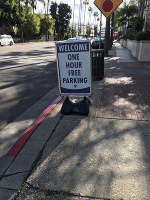 One hour free parking! Good deal