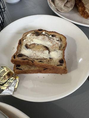 Raisin Toast