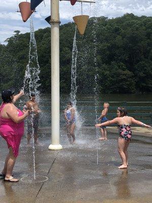 Splash pad