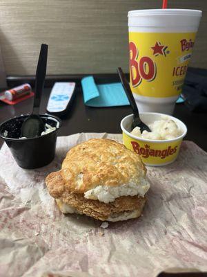 Cajun filet biscuit, coleslaw, mashed potatoes, sweet tea.