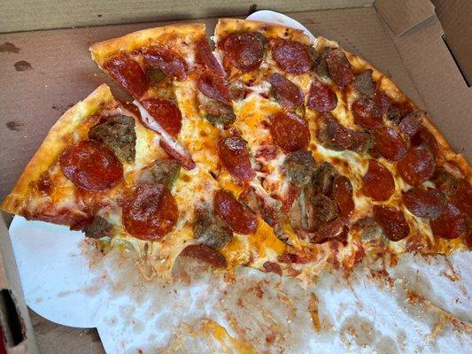 Extra-large thin crust meatball and cheese specialty pizza with added pepperoni! YUMMY