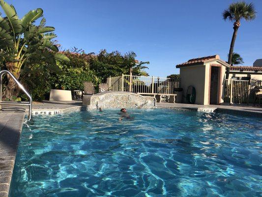 Nice pool and outdoor shower for rinsing off after the beach