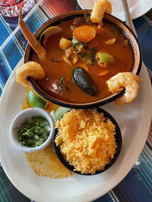 Siete Mares Soup