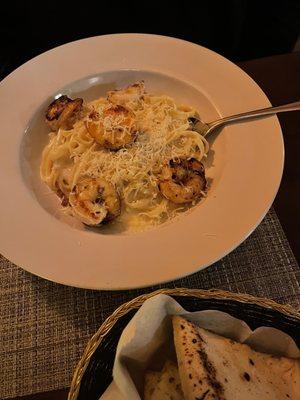 Shrimp Alfredo