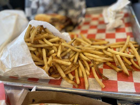 Shoestring French Fry (large enough for 3 people)