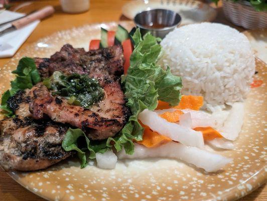 Grilled Chicken with Steamed Rice