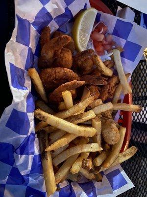 Fried shrimp basket