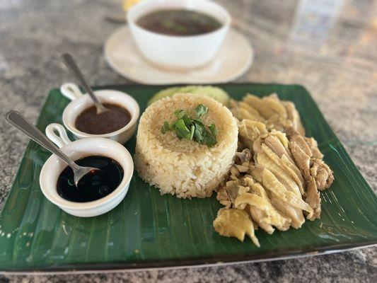 Steamed chicken with rice