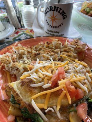 Veggie omelette with hash browns