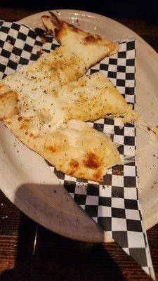 Garlic cheese bread