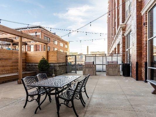 Terrace to Enjoy a Relaxing Time Outdoors