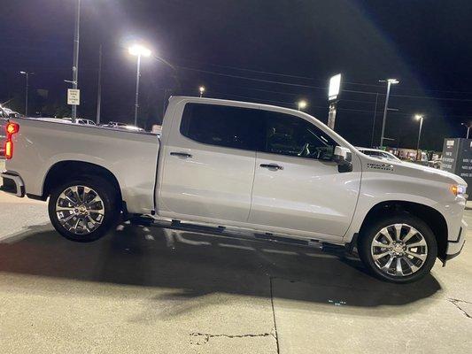 2021 Chevrolet Silverado 1500(High Country Diesel)