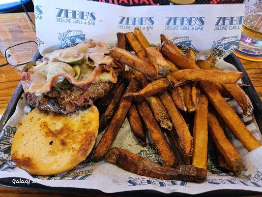 Jalapeños burger with fresh cut fries