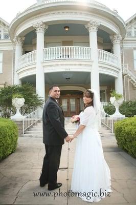 Photo Magic of Texas wants to capture the beauty of your wedding.