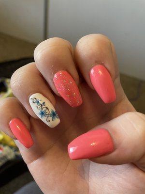 Lady Nails