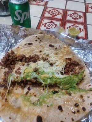 El Jaripeo Tacos