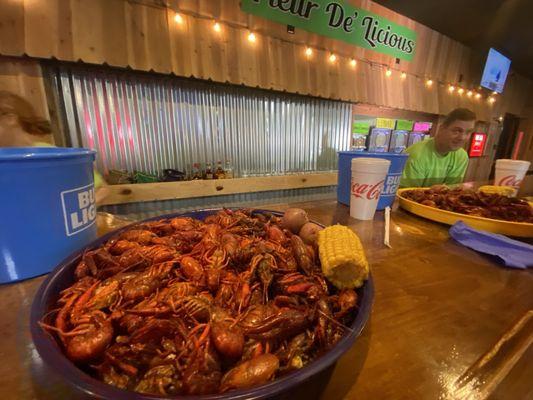 5lbs of delicious, easy to peel, great sized crawfish