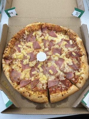 Ham & Cheese & pineapple pizza