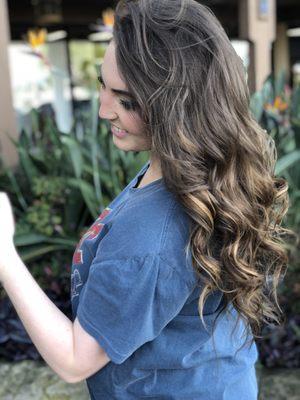 No damage balayage with added length. 20" Dreamcatchers I-tip extensions for length-volume-color