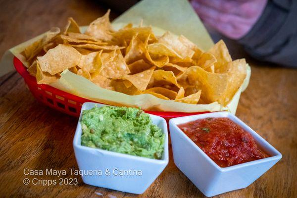 Chips Salsa Guacamole