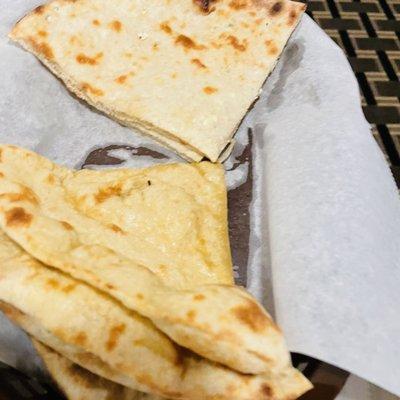 Cheese Naan & Tandoori Roti