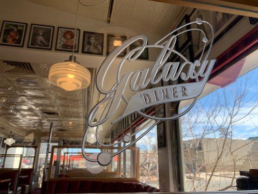 Partitions remind you that you are in a legendary Route 66 food spot called Galaxy Diner.